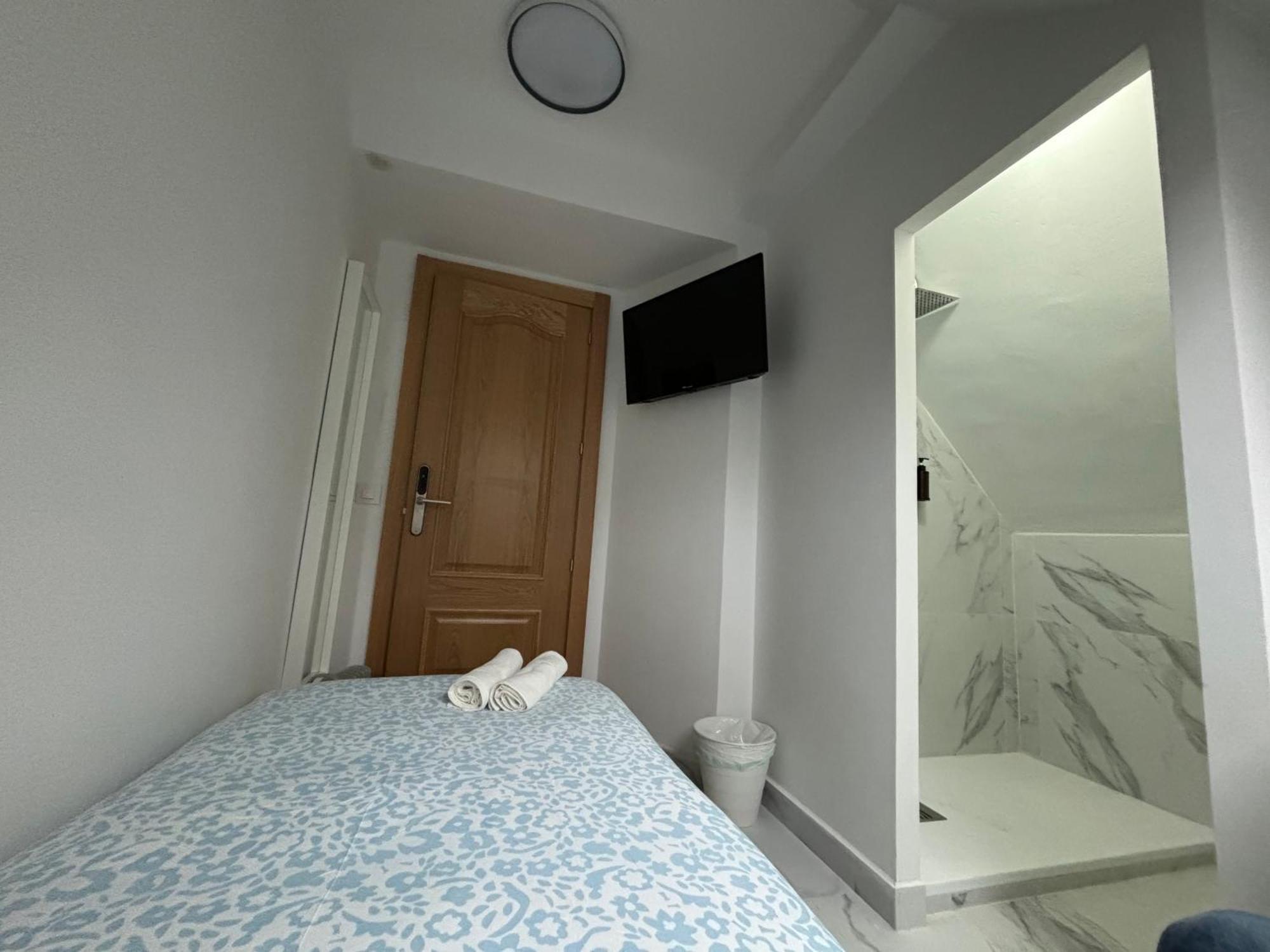 Casa El Viso Hotel มาดริด ภายนอก รูปภาพ