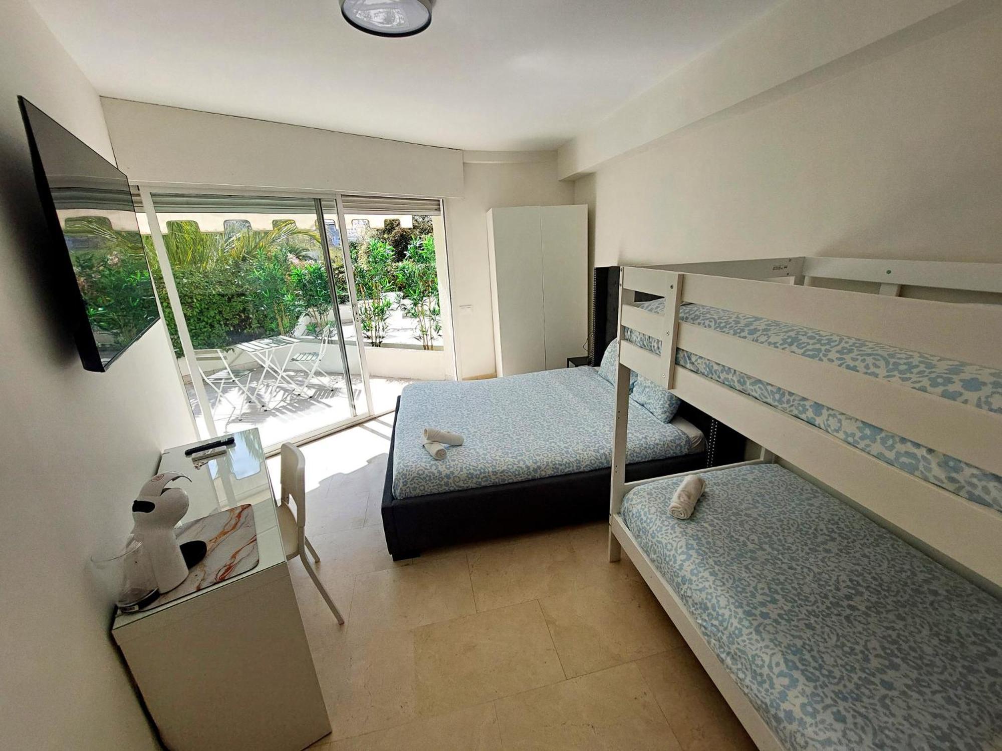 Casa El Viso Hotel มาดริด ภายนอก รูปภาพ